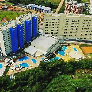 Ap 569 No Golden Dolphin Gran Apartamento